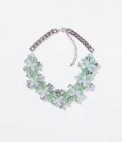 collar flores 